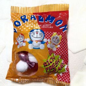  Doraemon retro at that time soft toy Mini gong candy package candy 