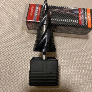ステップドリル 4〜32mm 4枚刃 耐熱チタンコーティング