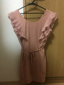  deicy deicy buy pink Mini flair One-piece shoulder frill ribbon dress wistaria .lina have on 