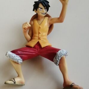 ワンピース ルフィ フィギュア 約8cm