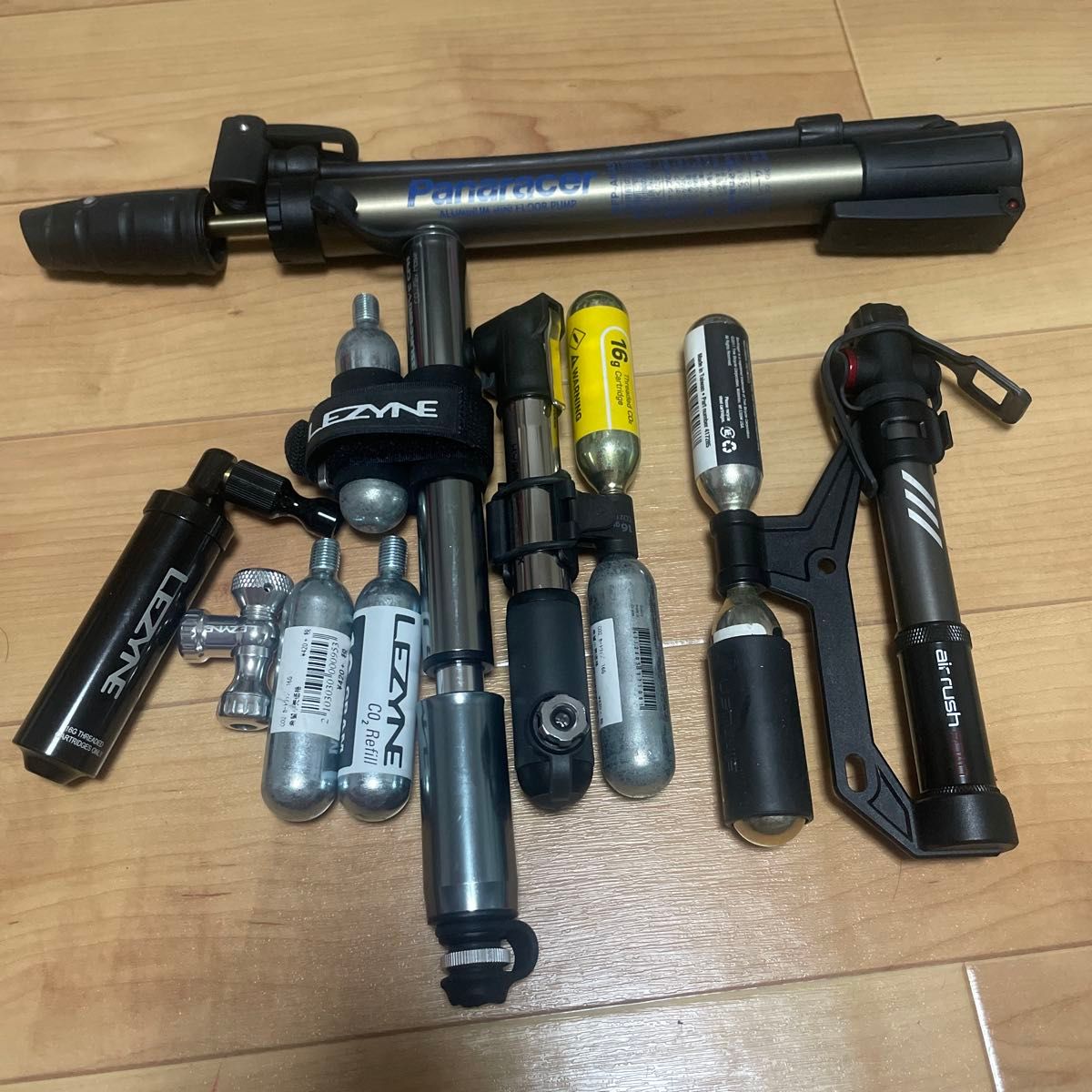 携帯ポンプ 空気入れ