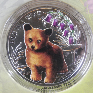 ニウエ Niue 1ドル銀貨 2014年 限定カラーコイン 森の動物 ヒグマ 熊 BROWN BEAR 純銀 17,5g 新品レア！ニュージーランド エリザベス