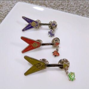 ハードロックカフェ Hard Rock CAFE エレキギター 誕生日ピン 3点 バースデーピン