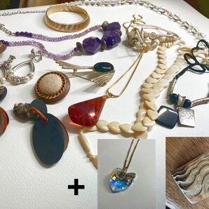 琥珀等、アクセサリーまとめ売り ネックレス、 ペンダント、 ブローチ 、天然石など