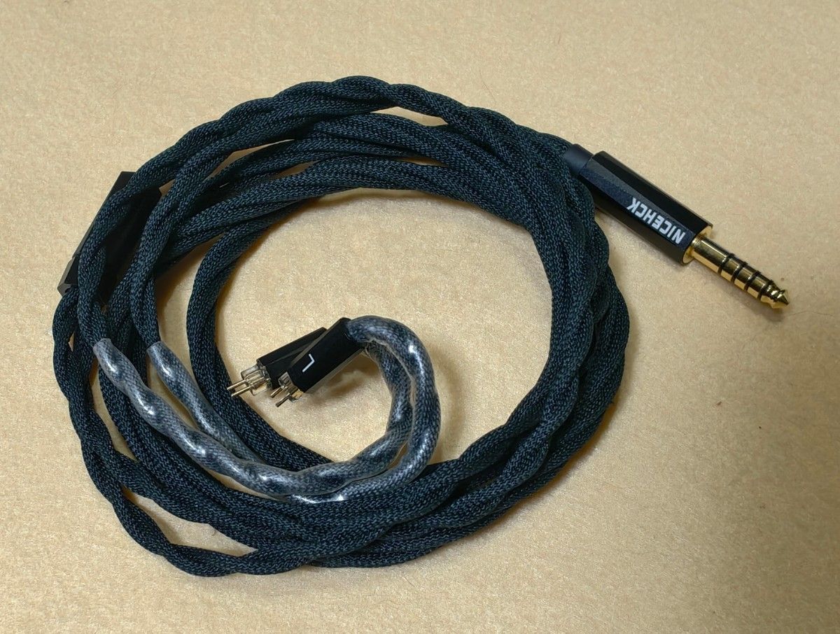 美品GOLD PLANAR GL600＋ビバボ4.4mmバランスケーブル 美品］GOLD PLANAR GL600 ヘッドホン＋ビバボ4 4mmバランス