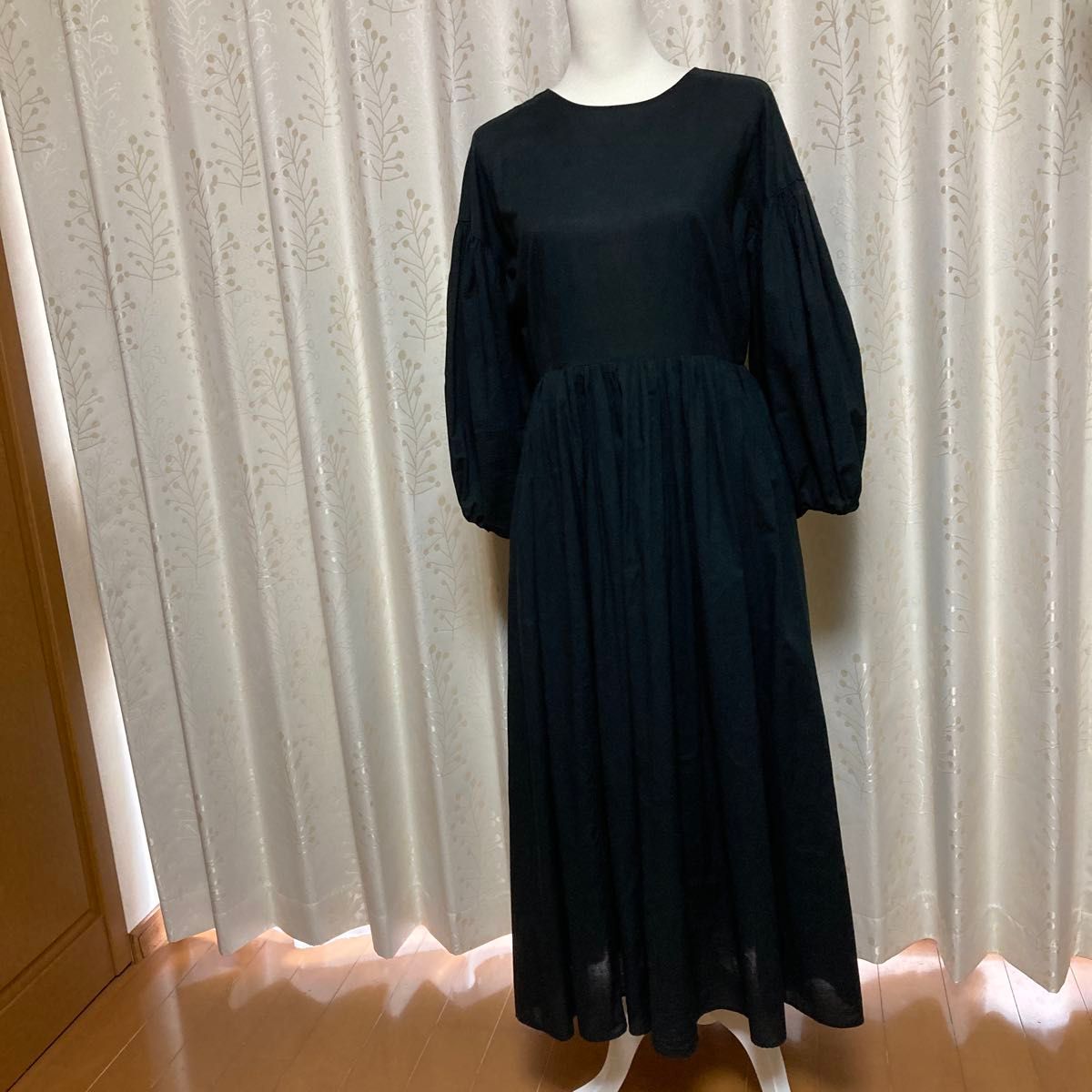 お値下げしました。大きめAVV (アーヴェヴェ)ワンピースブラック ワンピース ロング丈