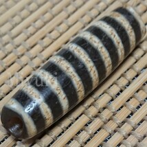 御幸天珠 L04693 珍品 螺旋龍鈎天珠 55x15mm うずまき 渦巻き 蛇 ヘビ らせん 稀少 レア 龍 ドラゴン 龍神 幸運を釣り上げる 龍鈎天珠_画像5