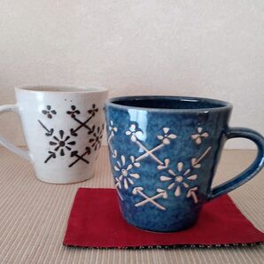 2個組 美濃焼 窯変フラワーマグカップ ネイビー・白セット 軽量