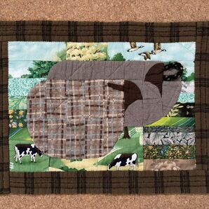 おばあちゃんの作ったパッチワーク タペストリー