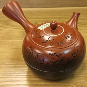 常滑焼・玉光窯 朱泥ぼかし桔梗彫り急須