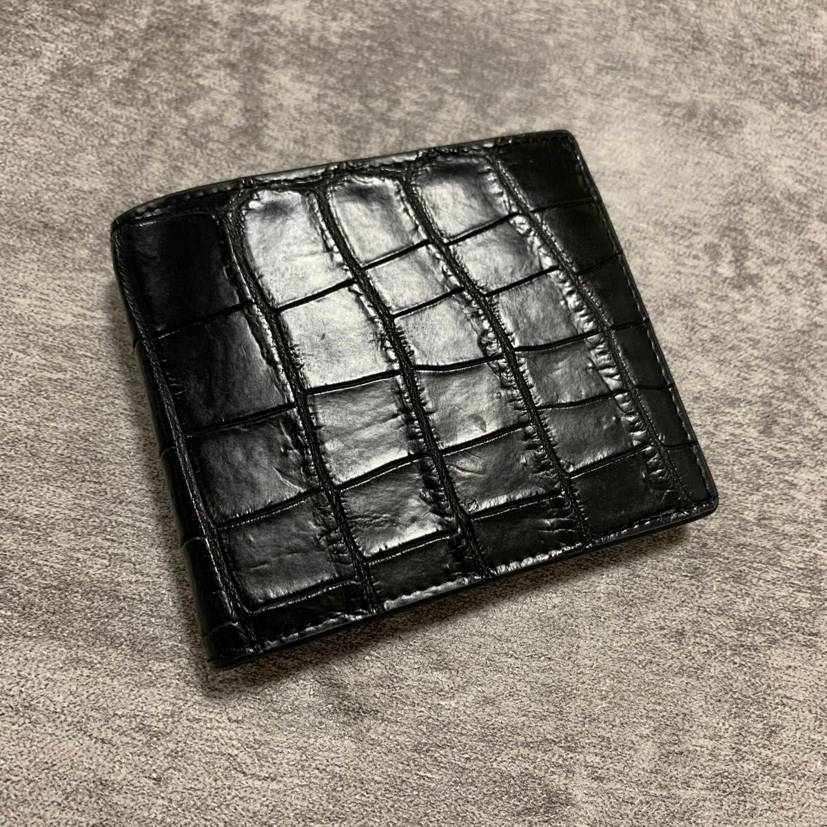 クロコダイル　財布　ブラック　二つ折り財布　メンズ　コンパクトウォレット　ワニ　ワニ革　