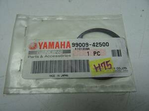 YAMAHA ヤマハ 純正 サークリップ(5U8) 99009-42500 YP250C