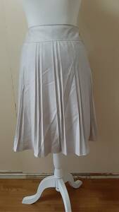 No.560_ lustre gray pleated skirt 