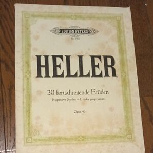 ヘラー30エチュードHELLER 30 fortschreitende Etden ピアノ楽譜