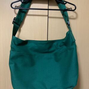 キャンバス地 ななめ掛け ショルダーバッグ