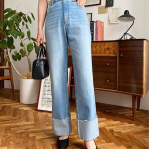 moment+ ロールアップデニムパンツ