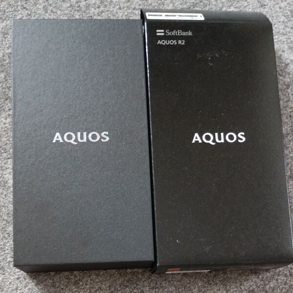 AQUOS R2 6インチ メモリー4GB ストレージ64GB ローズレッド ソフトバンク 空箱のみ Android