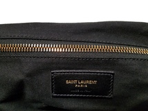 26.5万本物新品サンローラン SAINT LAURENT ラムスキンレザー バイカー ジム バッグ BIKER GYM BAG 黒 スーツ ジャケットスタイルに_画像8