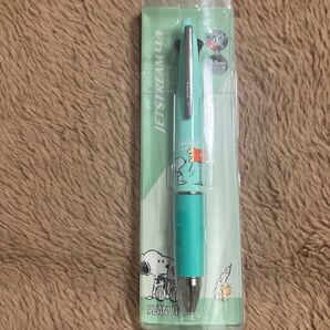 新品未使用2025新作ジェットストリーム4&1 スヌーピー 0.5mm 多機能ペン306123