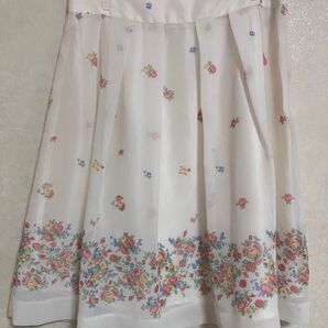 パターン 花柄スカート