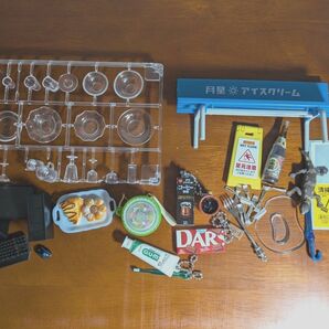 ミニチュア雑貨 ガチャガチャ、100均など