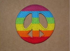 ★☆アイロンワッペン　ピース　PEACE　ヒッピー　レインボー1　LGBT　☆★