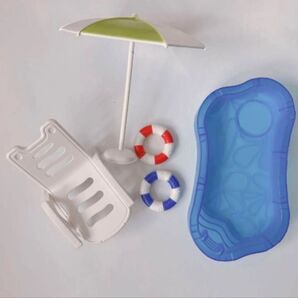 ミニチュア プール ドール