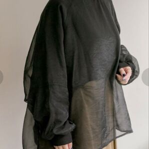 SUM1 STYLE イアパピヨネ シアーレイヤードスウェット ブラック