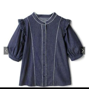 今田美桜 フリンジ切り替えパフスリーブフリルデニムシャツ