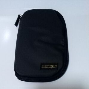 新品 長期保管品 阪神タイガース 2021 シーズンシート オリジナル多機能チケットポーチ