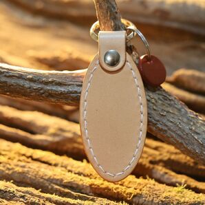 栃木レザー社 ヌメ革使用 ハンドメイド レザーキーホルダー