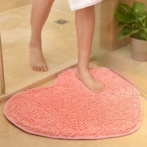 うすいピンク バスマット ハート型 ふわふわ 吸水速乾 洗える 滑り止め付 おしゃれ かわいい インテリア