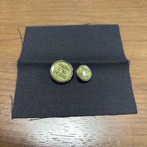 奈良県立香芝高校 KASHIBA HIGH SCHOOL 金色ボタン 2個セット 制服ボタン 10cm×10cmハギレ付き