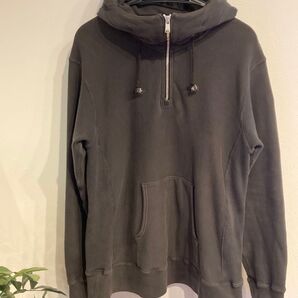 ノンネイティブ ハーフジップパーカー チャコール nonnative
