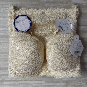 F75&L」ドルチェフィオラ ドゥペルル アマンチ愛人 ブラ&ショーツ