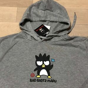 新品 サンリオ bad badtz-maru バッドばつ丸 スウェット パーカー 3Lサイズ sanrio 80s レトロ 昭和 男女兼用 プルオーバーパーカーの画像1