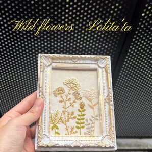 最終価格 ハンドメイド 刺繍 フレーム付き クリスマス 冬 北欧風 一点物 ギフトにも インテリア134