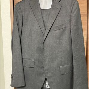 超美品 ユニバーサルランゲージ 高級ハンドメイド スーツダークグレー スーツ46-8drop