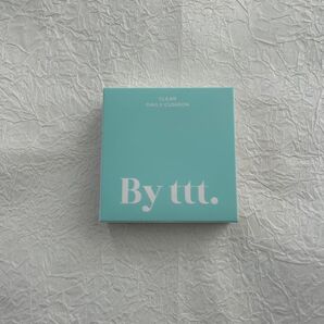By ttt. クリアデイリークッション ナチュラル 13g