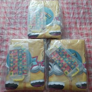 モスバーガー サマーラッキーバッグ 福袋 3セット 怪盗グルーのミニオン超変身 MOS BURGER ふわふわ レジャーシート