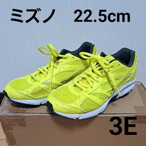 MIZUNO ミズノ ランニングシューズ イエロー 22.5cm