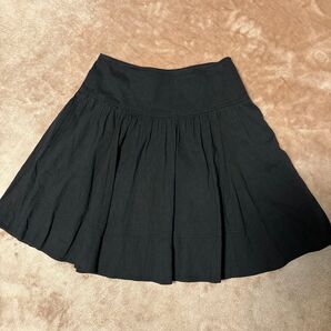 削除前値下げ、【theory】 黒 麻混 フレアスカート ひざ丈