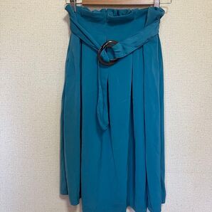 スカート 長め ひざ下丈 ベルト付き エメラルドグリーン LL