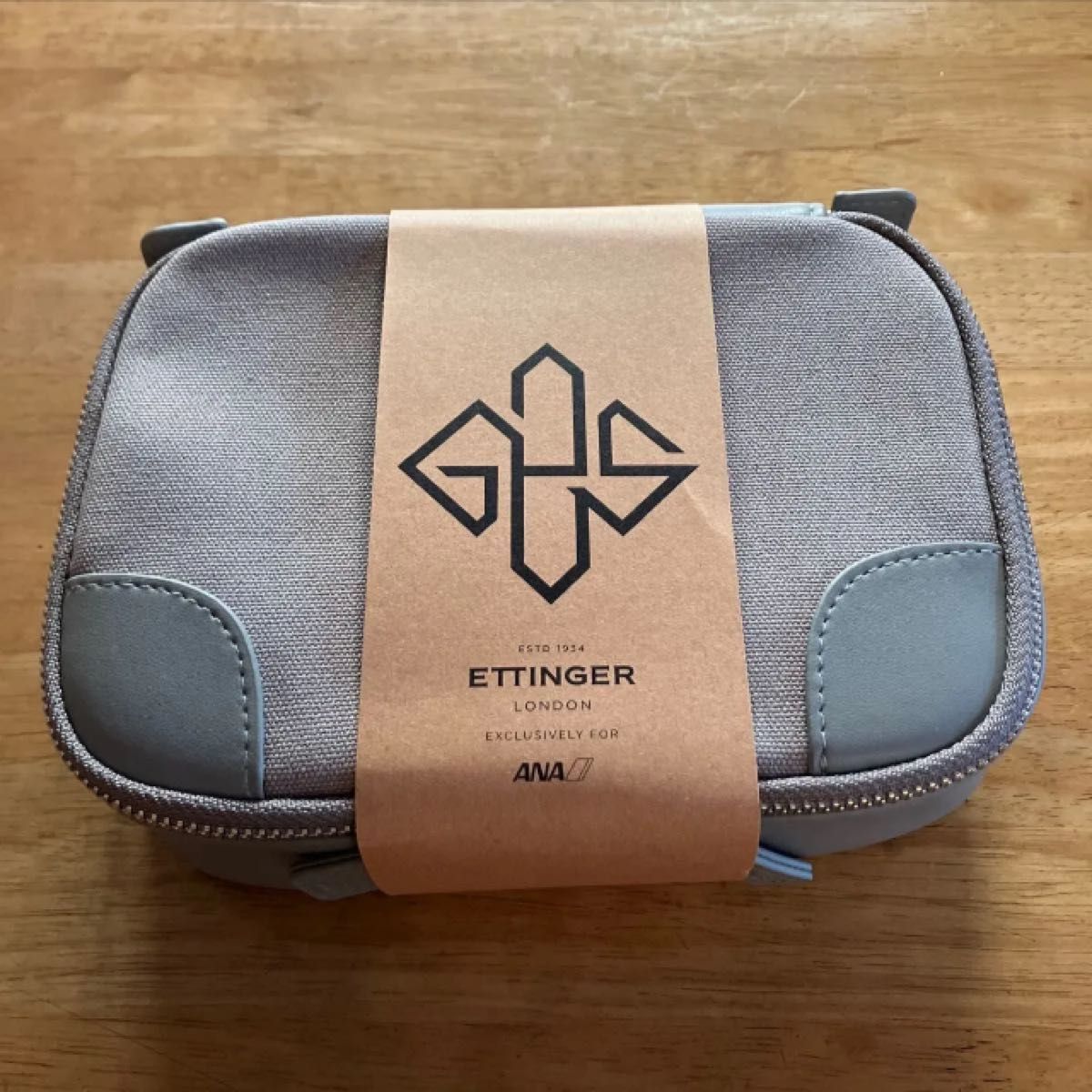 ANA ファーストクラス アメニティ Rimowa スカイブルー｜Yahoo