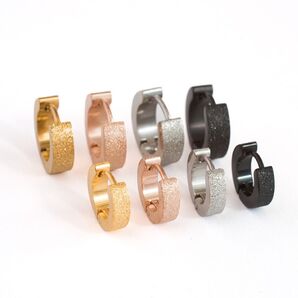 501★キラキラ!ラメフープピアス ステンレス 金属アレルギー対応 片耳