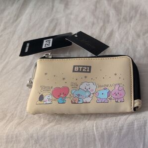 【問い合わせ対応中】タグ付き BT21 カードポケット付き リール キーケース LINE FRIENDS