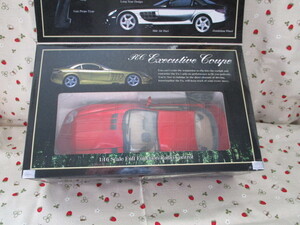 #「RCカー Executive Coupe 1/16スケール 」~メタリック レッド
