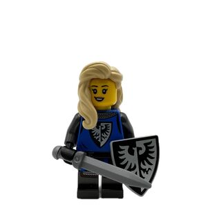 J3 LEGOミニフィグ ファルコン女性騎士 剣と盾付き新品未使用