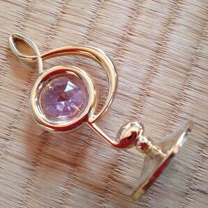 音記号 音符(ト音記号)を模した 小さなテーブルインテリア