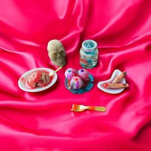 No.955 ミニチュア ホラーフード 脳みそアイス 目玉ゼリー 指クッキー 腸ホルマリン漬けジュース お化け屋敷 ハンドメイド